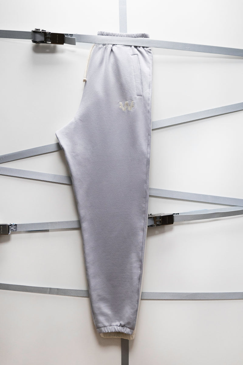 05 - Pantalones Joggers